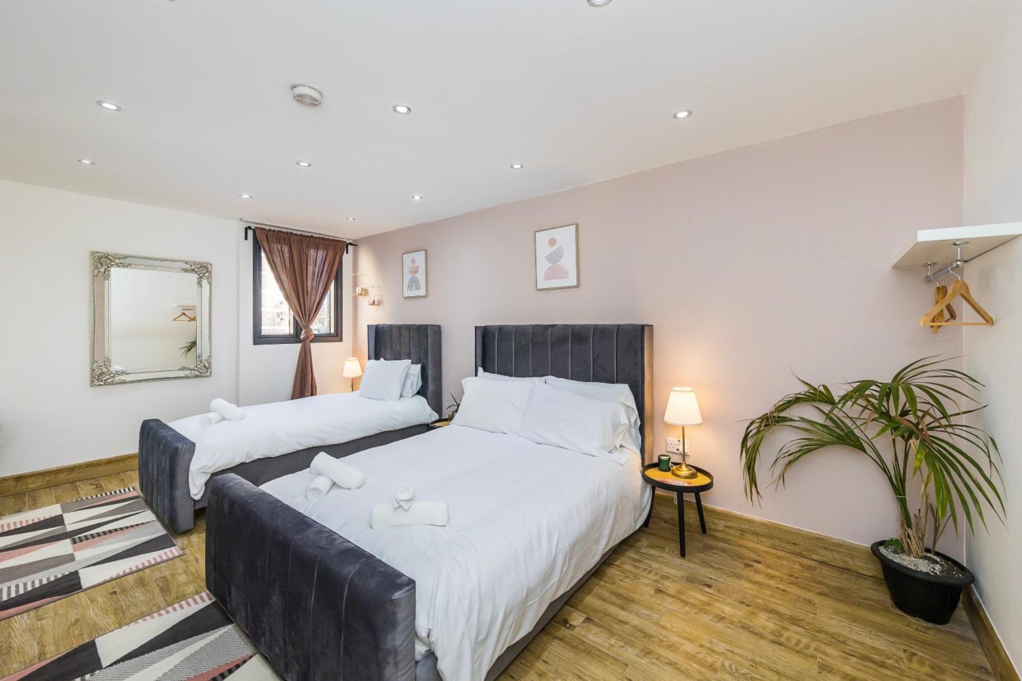 Marylebone Hub Hotel London Bagian luar foto